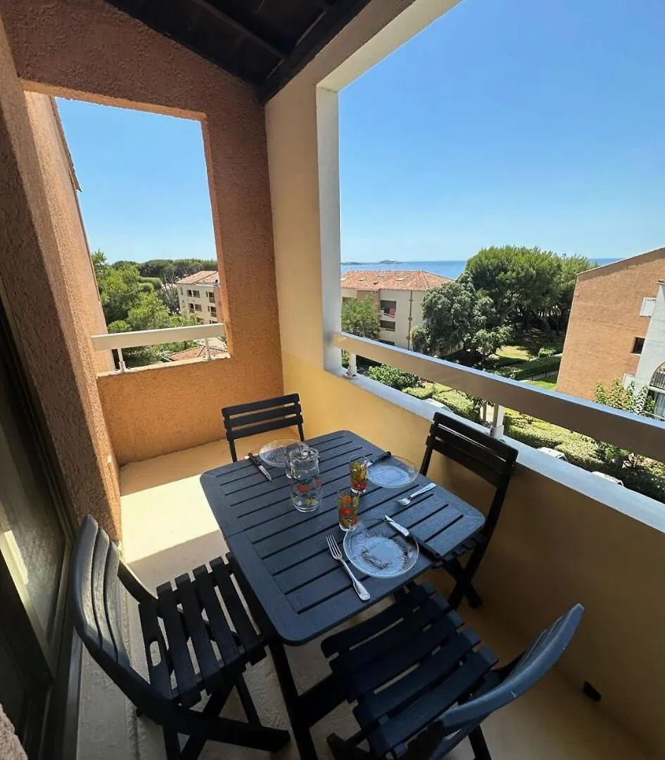 Residence Cap Vert - Coquet T2 Front De Mer Dans Domaine Avec Piscine Et Tennis Mae-5634 シス・フール・レ・プラージュ フランス